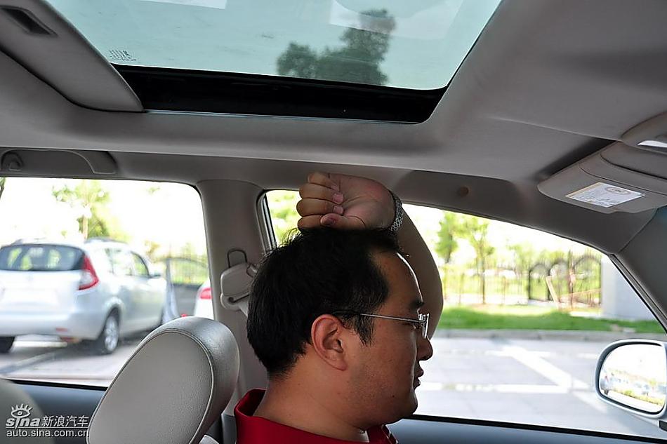 江淮和悦MPV实拍图内饰