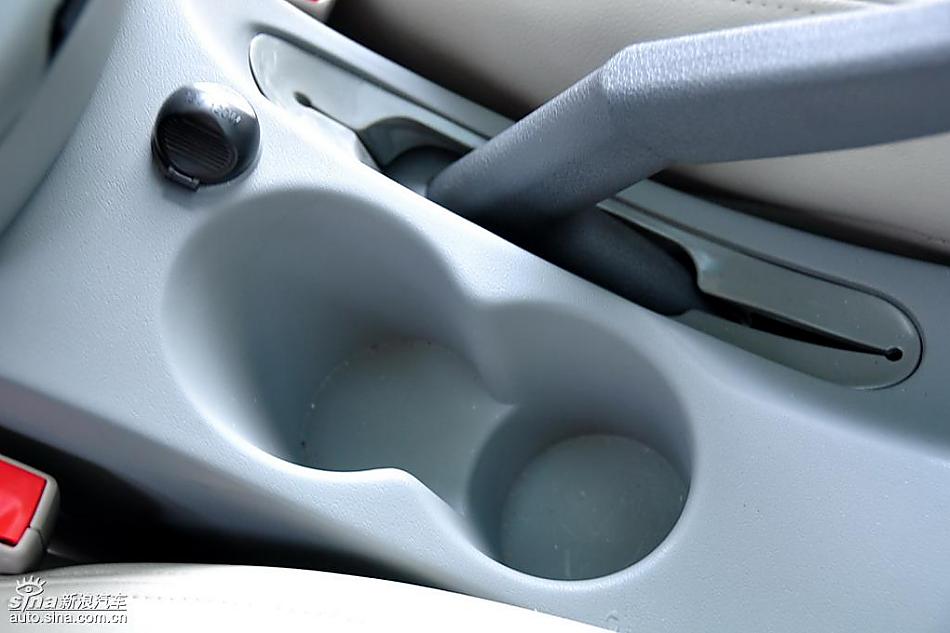 江淮和悦MPV实拍图内饰