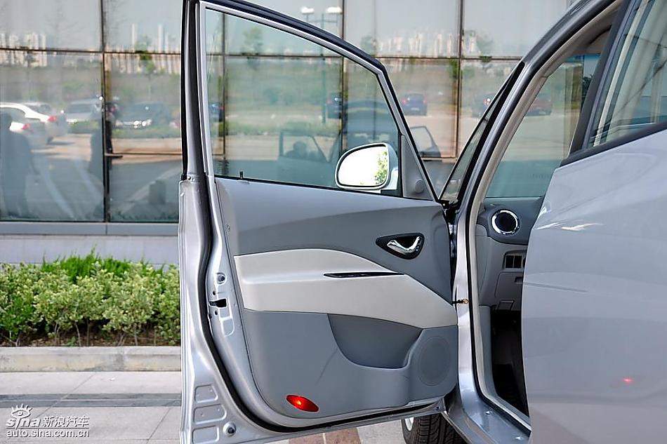 江淮和悦MPV实拍图内饰