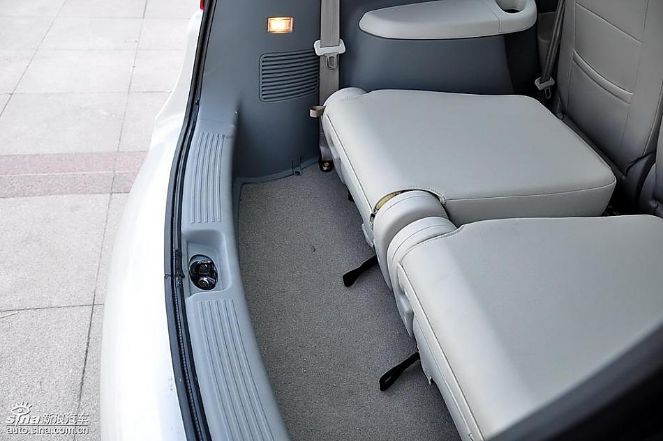 江淮和悦MPV实拍图内饰