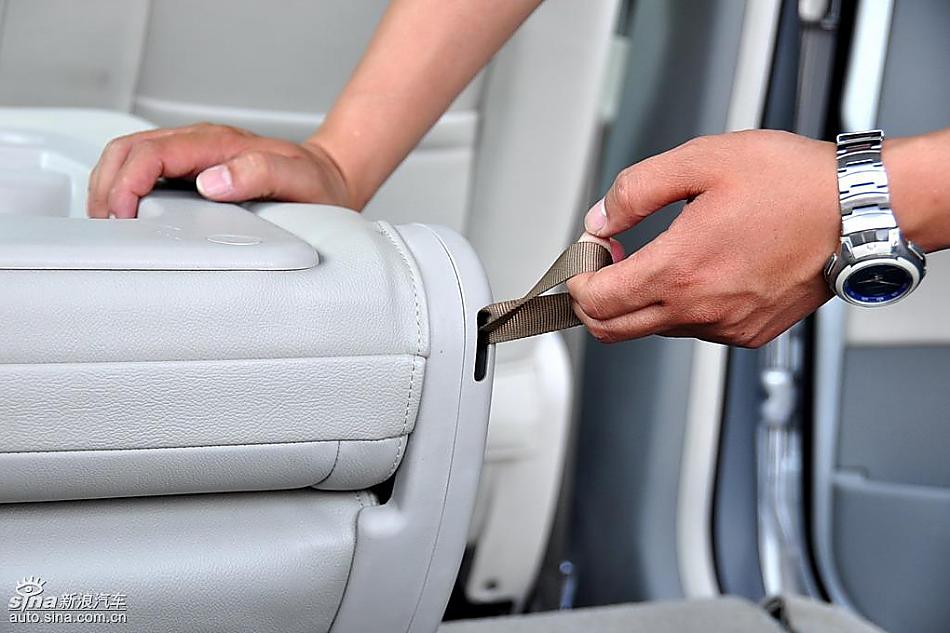 江淮和悦MPV实拍图内饰