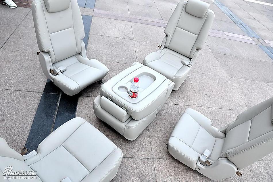 江淮和悦MPV实拍图内饰