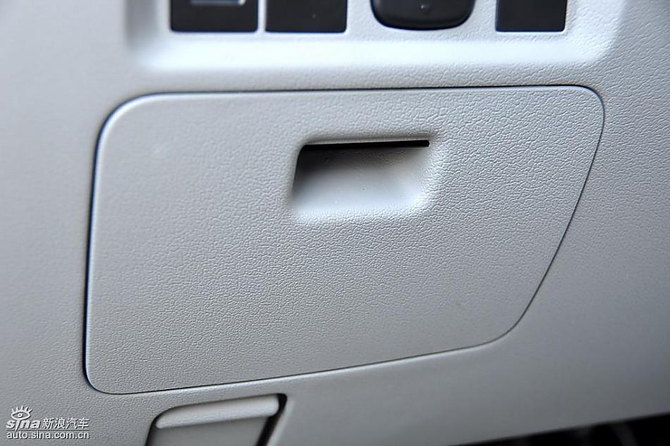 江淮和悦MPV实拍图内饰
