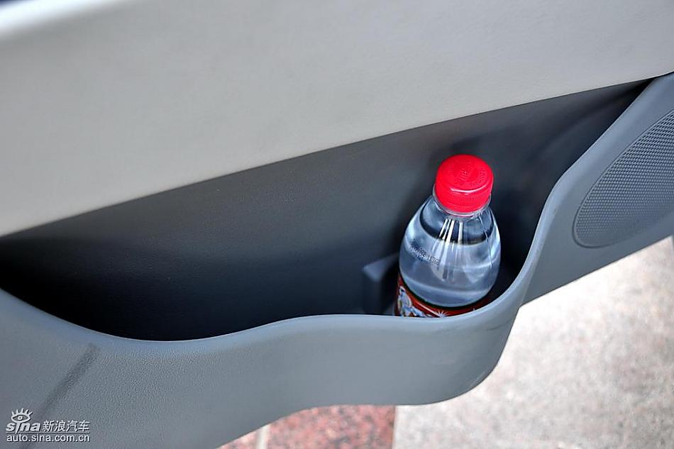 江淮和悦MPV实拍图内饰