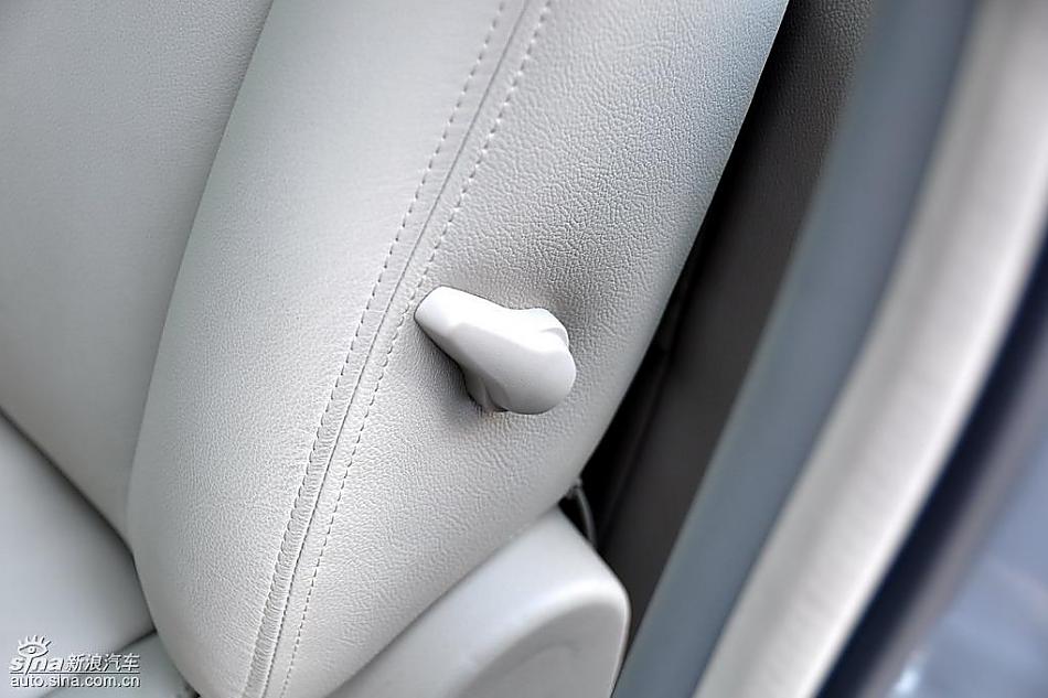 江淮和悦MPV实拍图内饰