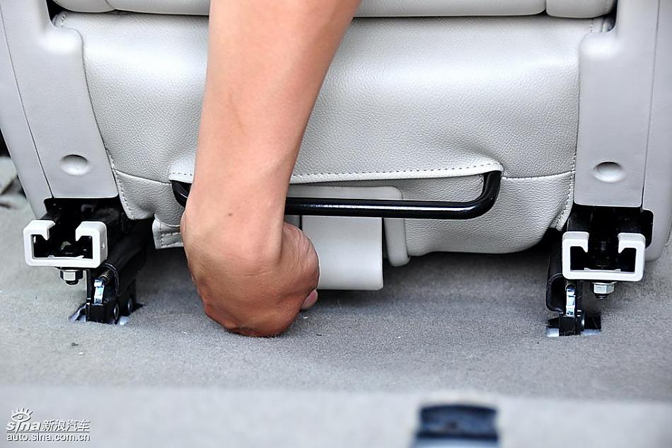 江淮和悦MPV实拍图内饰