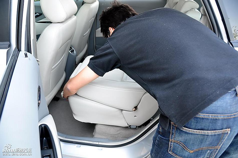 江淮和悦MPV实拍图内饰