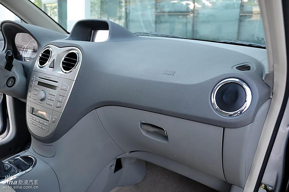 江淮和悦MPV实拍图内饰