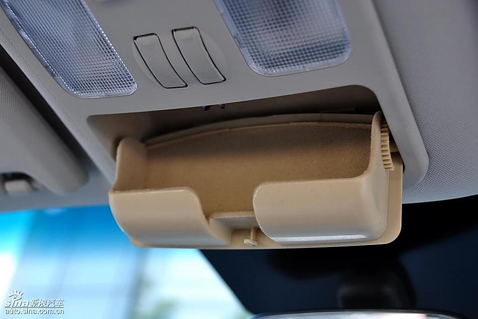 江淮和悦MPV实拍图内饰