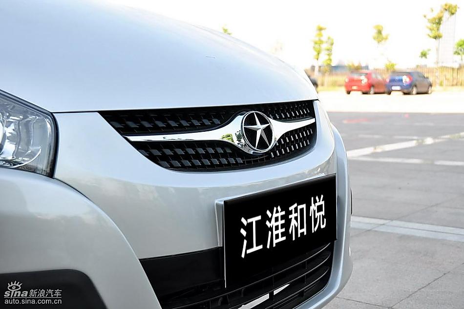江淮和悦MPV实拍图细节
