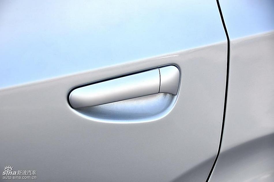 江淮和悦MPV实拍图细节