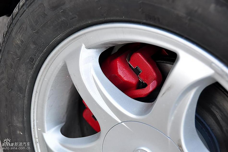 江淮和悦MPV实拍图细节