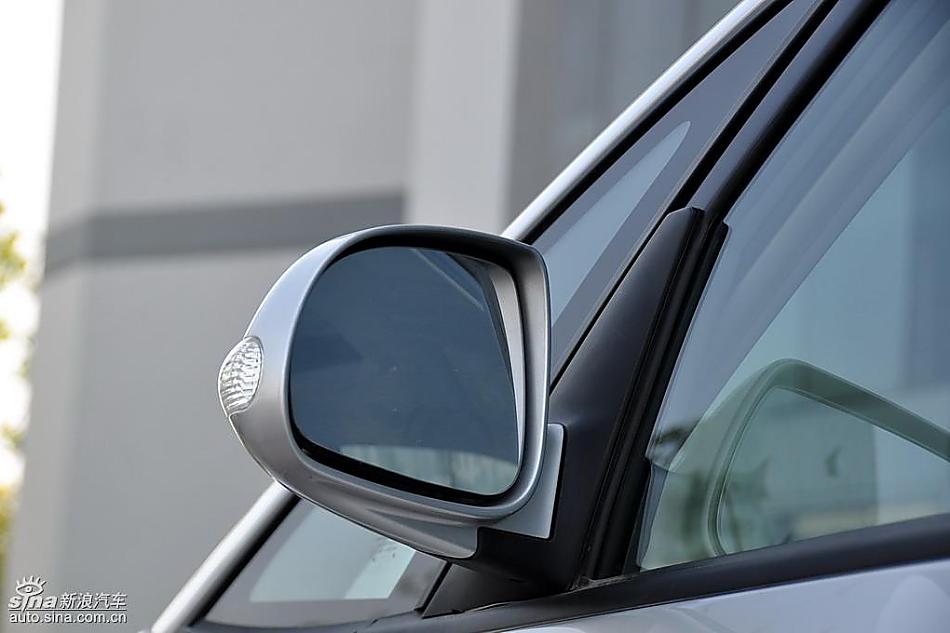 江淮和悦MPV实拍图细节