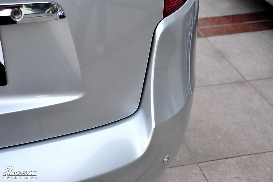 江淮和悦MPV实拍图细节