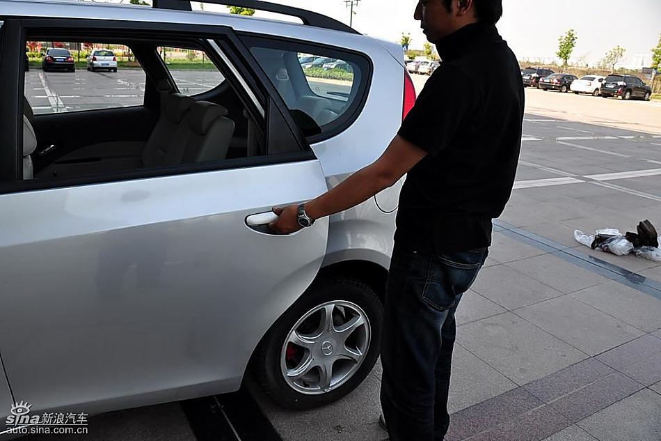 江淮和悦MPV实拍图内饰