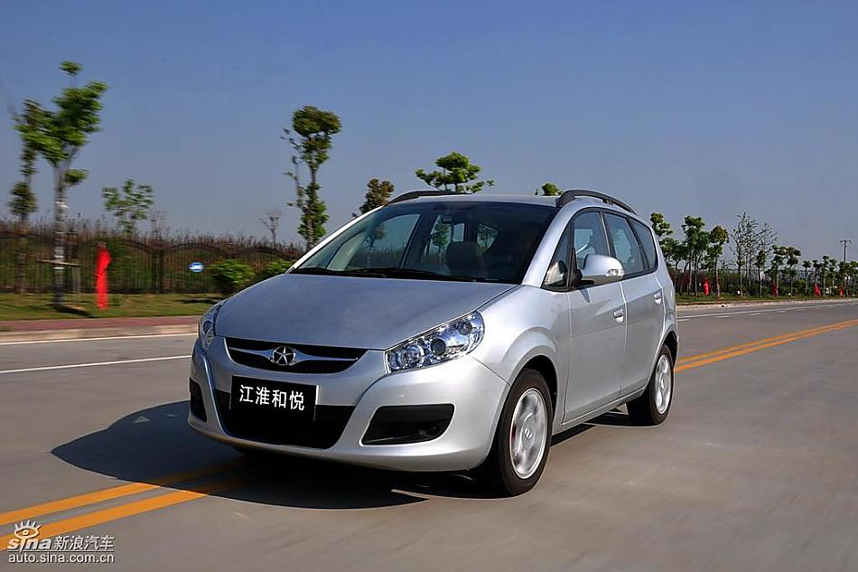 江淮和悦MPV试驾实拍图