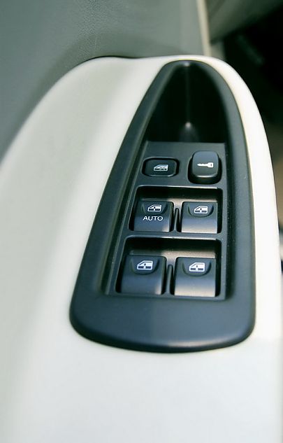 江淮和悦MPV官方资料图内饰