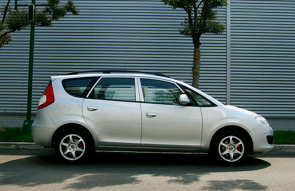 江淮和悦MPV官方资料图外观