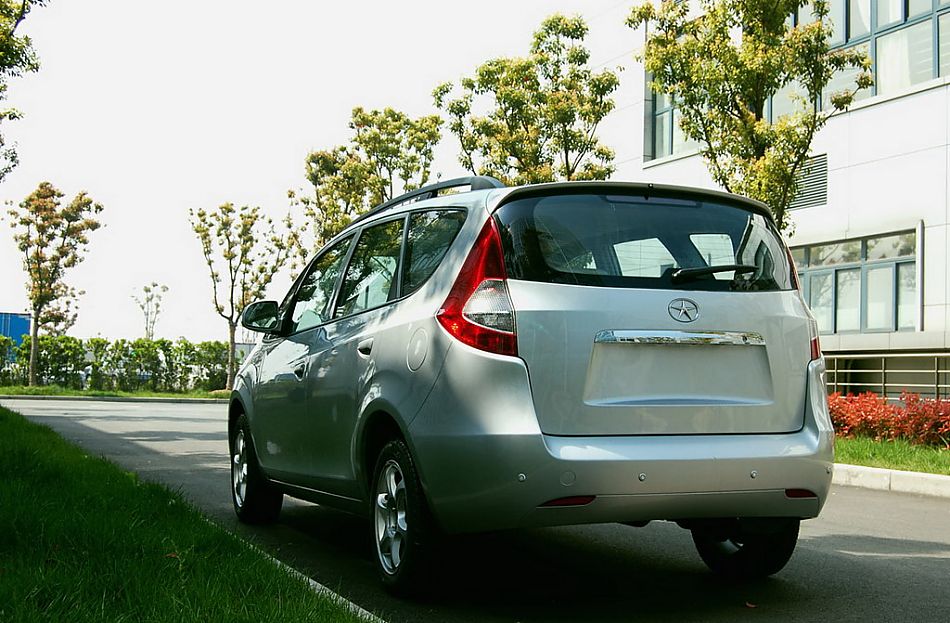 江淮和悦MPV官方资料图外观