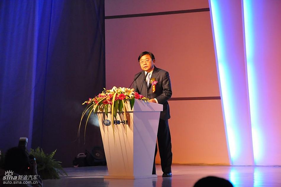 中国第一汽车集团总经理 徐建一