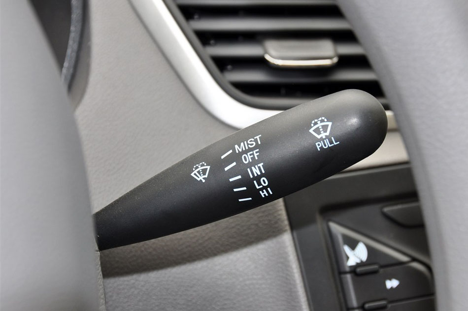 2014款 1.3L 手动豪华型 内饰