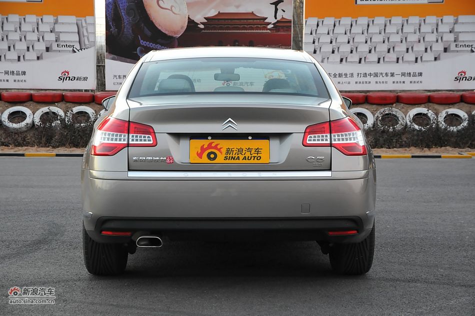 2011款C5 2.3L尊驭型