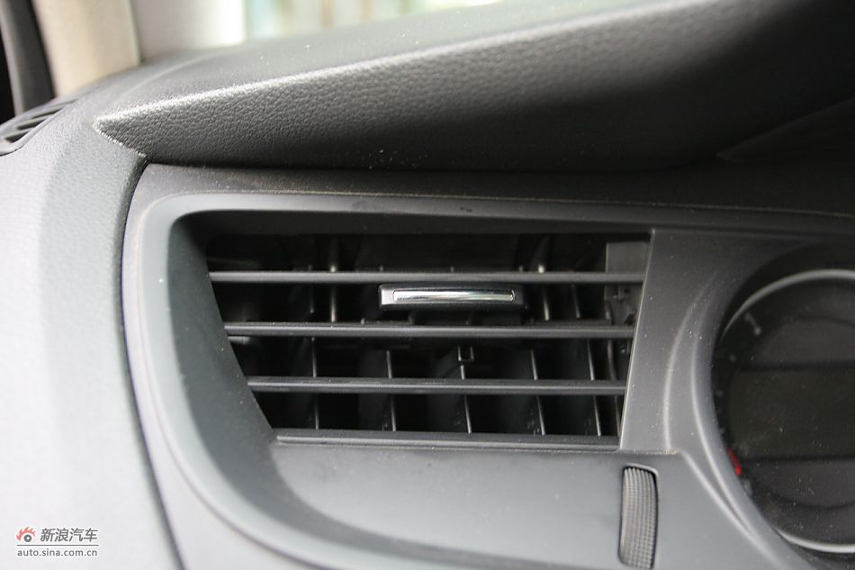 内饰及内部细节