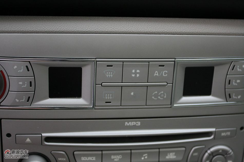 内饰及内部细节