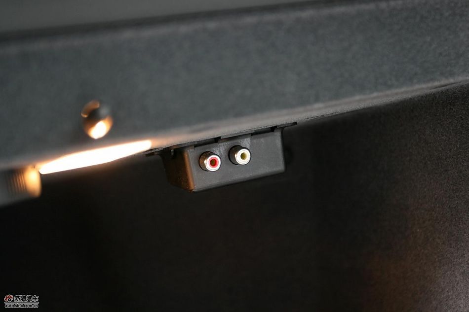 东风雪铁龙C5 2.3L尊雅型