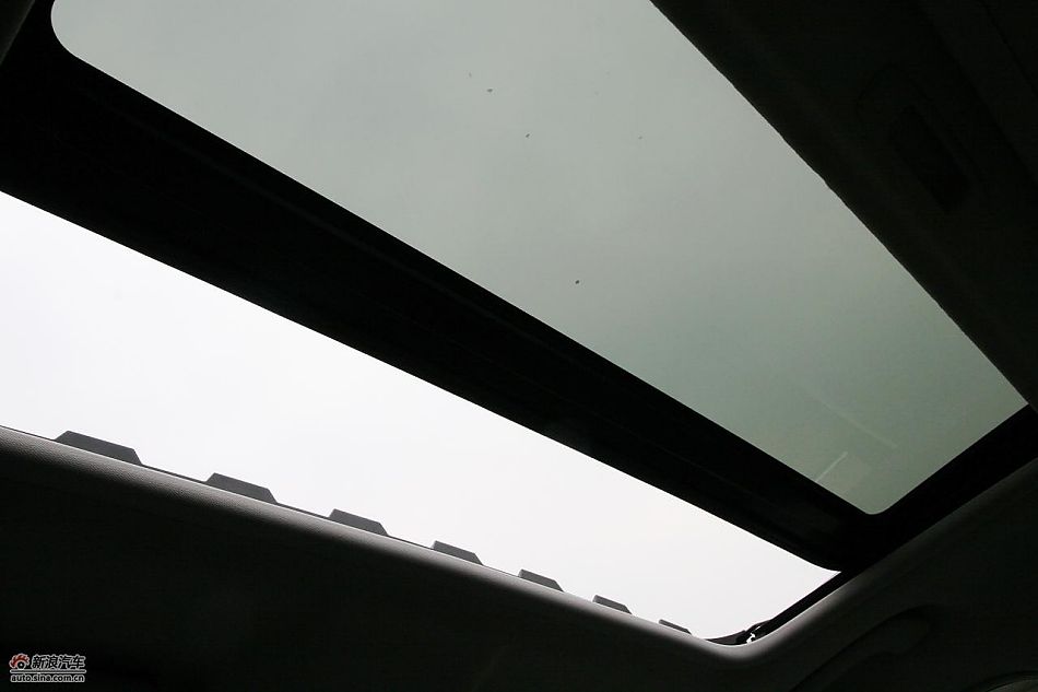 东风雪铁龙C5 2.3L尊雅型