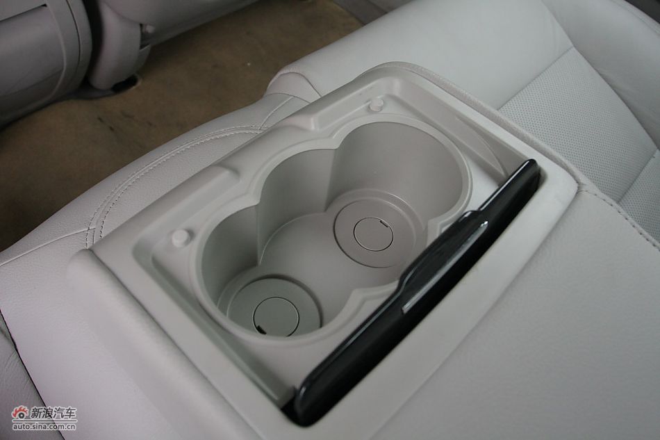 内饰及内部细节