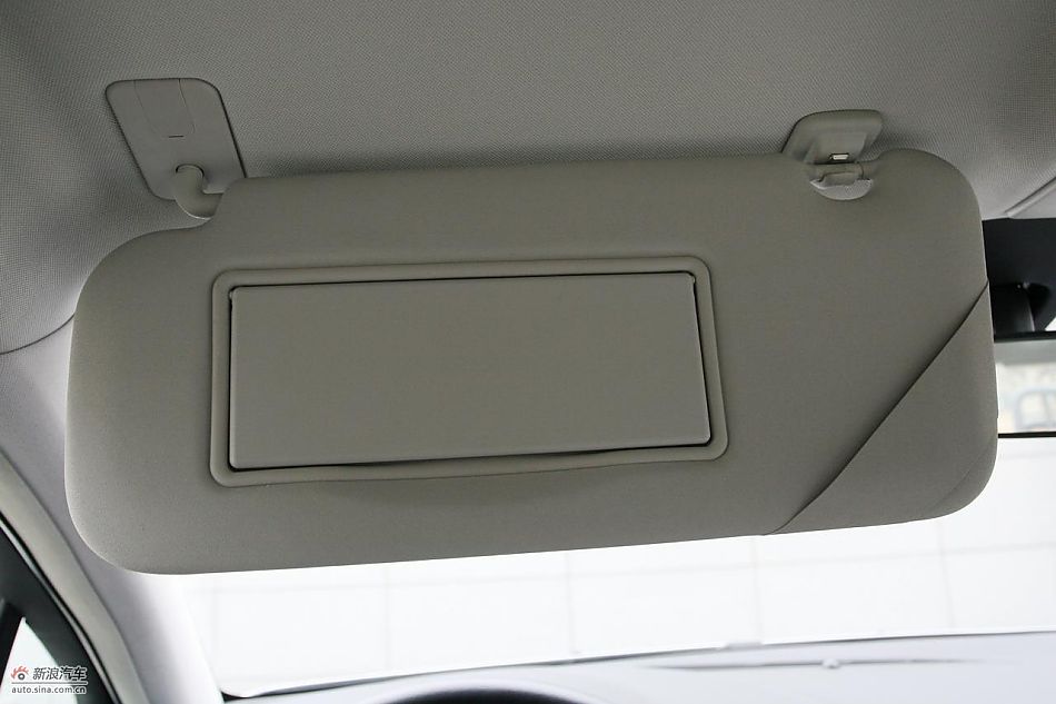 东风雪铁龙C5 2.3L尊雅型