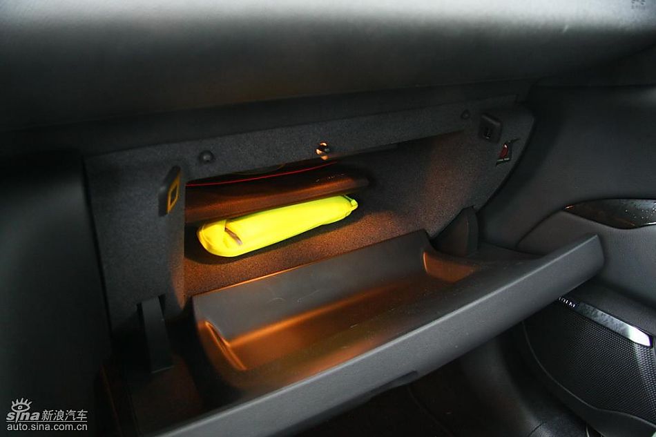 雪铁龙新C5内饰实拍