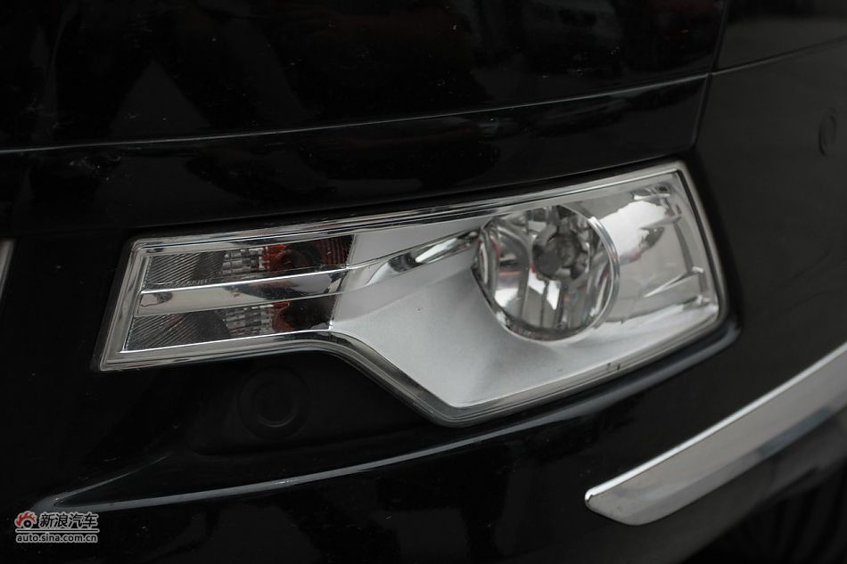 2010款东风雪铁龙C5 2.3L尊贵型