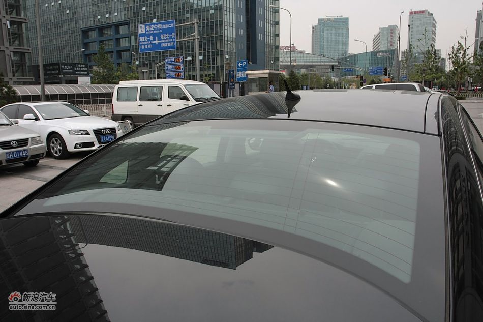 2010款东风雪铁龙C5 2.3L尊贵型