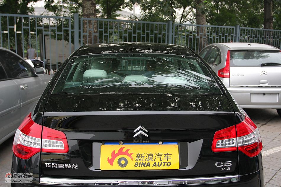 雪铁龙C5外观及外部细节
