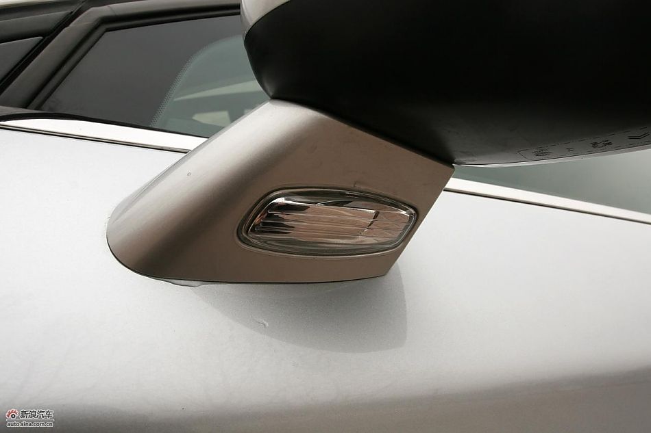 东风雪铁龙C5 2.3L尊雅型