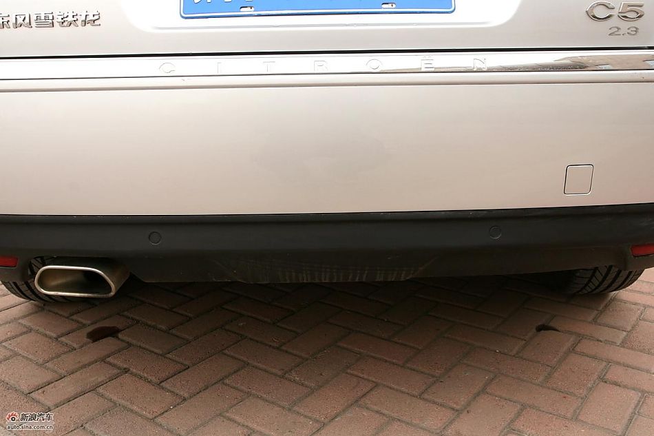 东风雪铁龙C5 2.3L尊雅型