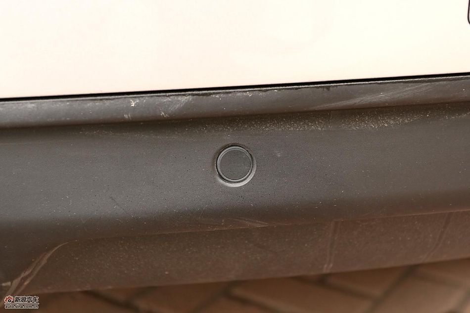 东风雪铁龙C5 2.3L尊雅型