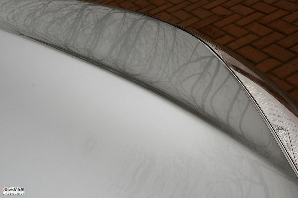 东风雪铁龙C5 2.3L尊雅型