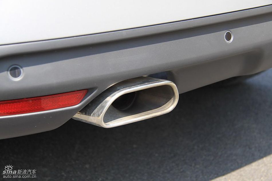 东风雪铁龙C5外观实拍图