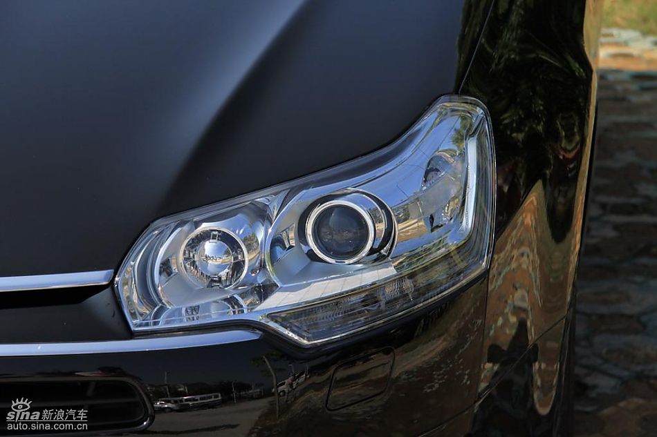 东风雪铁龙C5外观实拍图