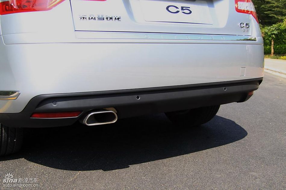 东风雪铁龙C5外观实拍图