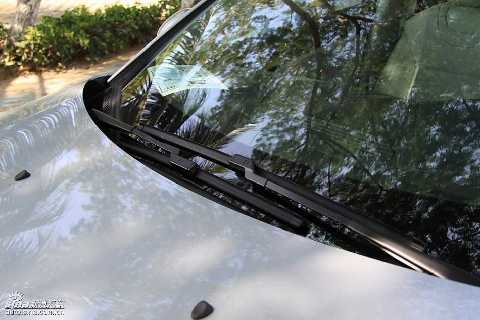 东风雪铁龙C5外观实拍图