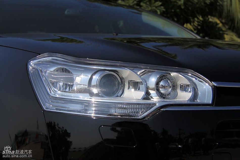 东风雪铁龙C5外观实拍图