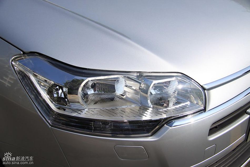 东风雪铁龙C5外观实拍图