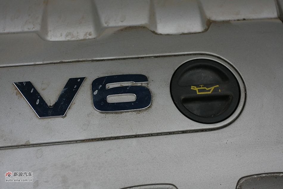 2010款东风雪铁龙C5 2.3L尊贵型