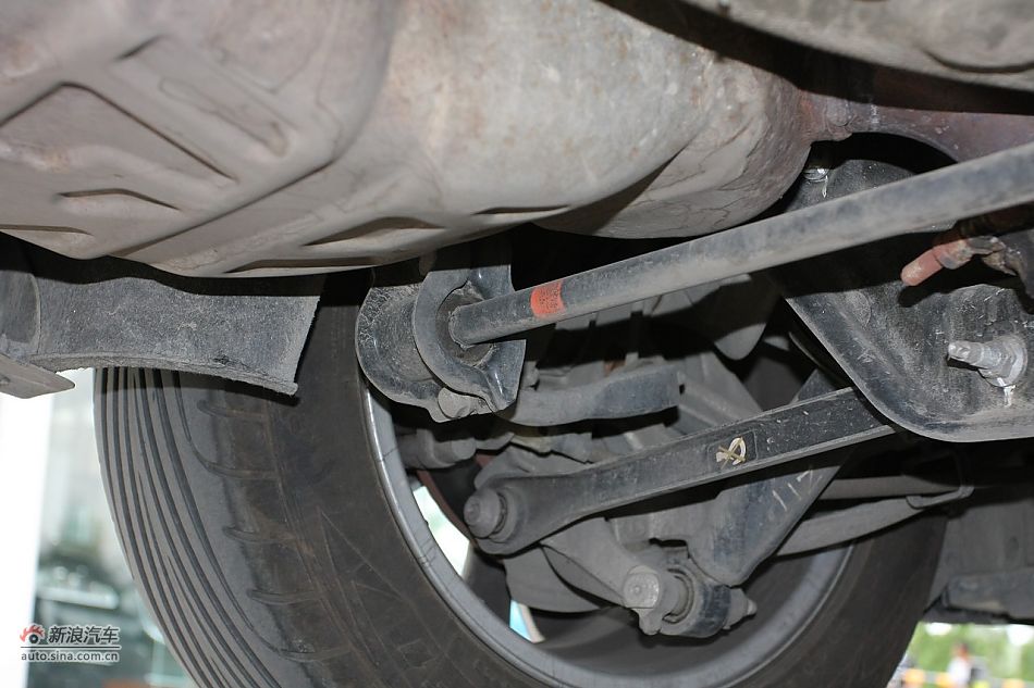 2010款东风雪铁龙C5 2.3L尊贵型