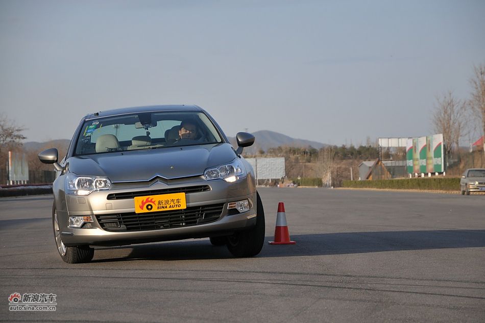 试车动态实拍