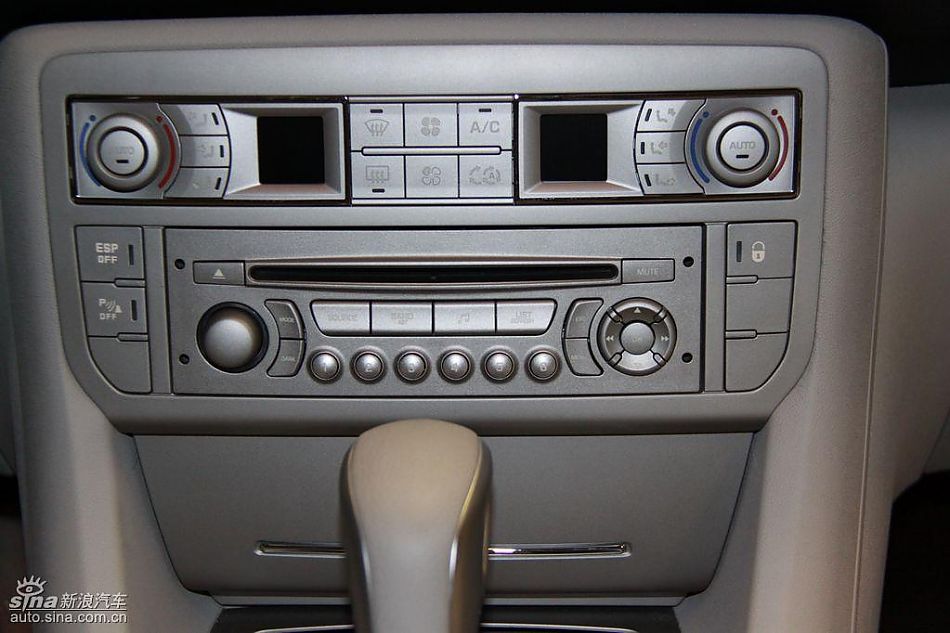 神龙公司第二工厂实拍